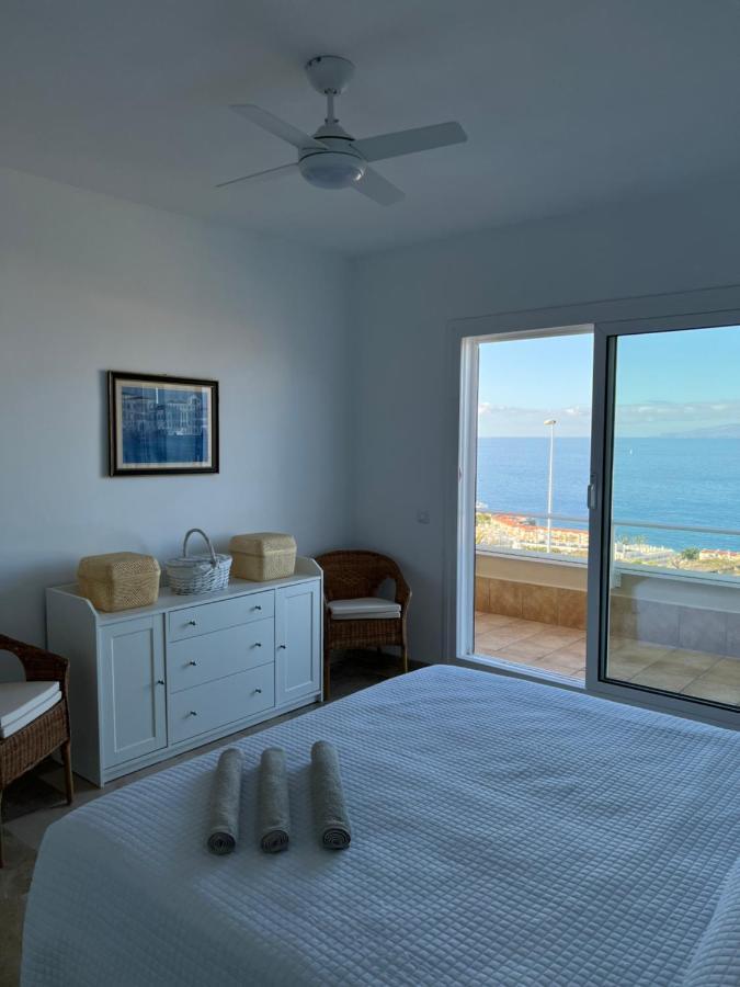 Luxury House With 3 Bedrooms, Sea Wiew And Swimming Pool In A Quiet Residence Пуэрто-де-Сантьяго Экстерьер фото